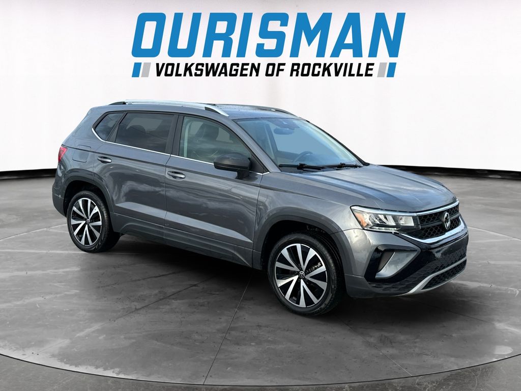 2024 Volkswagen Taos SE