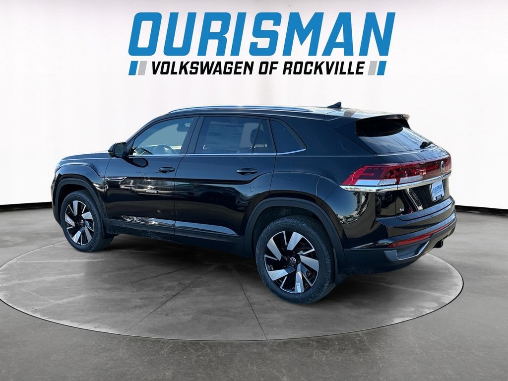 New 2026 Volkswagen Atlas Cross Sport 2.0T SE w/Technology SUV