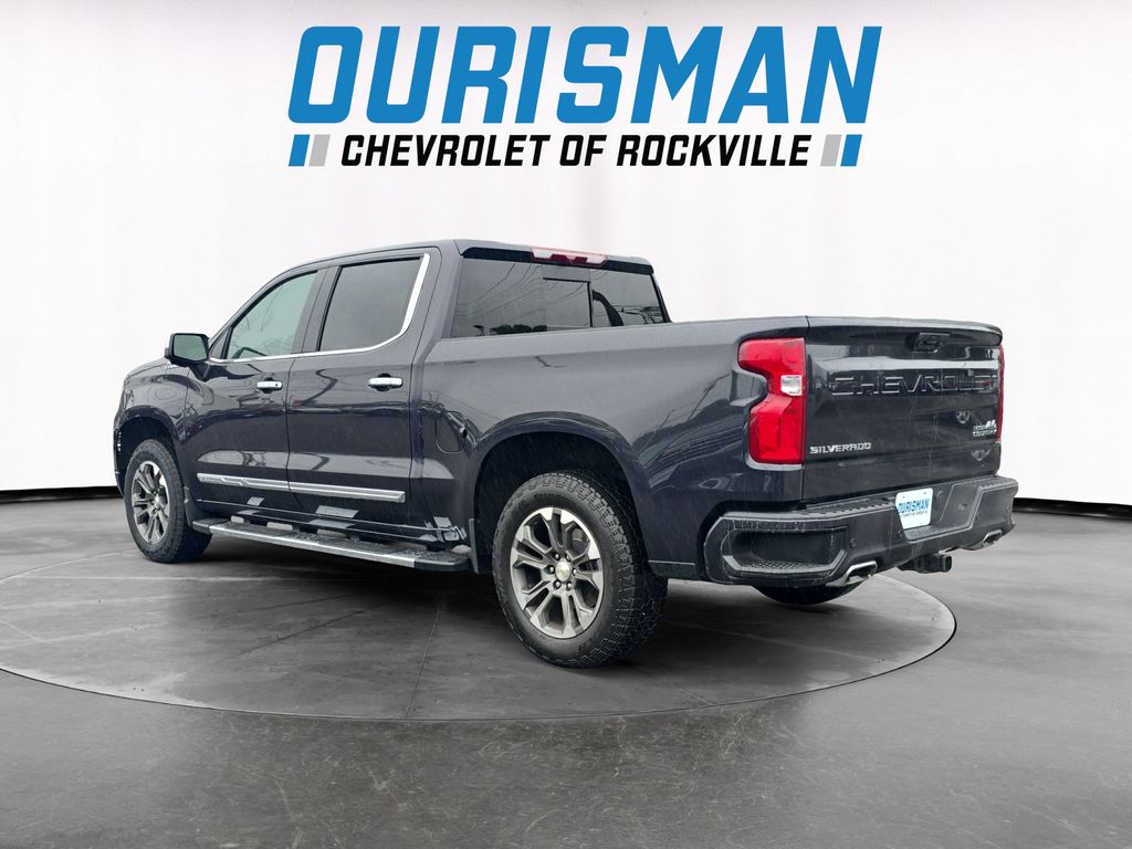 2024 Chevrolet Silverado 1500 High Country photo 4