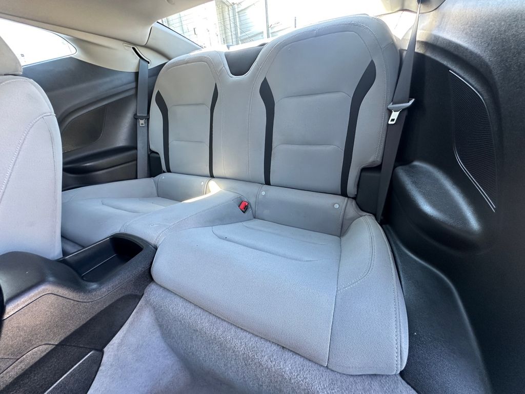 2020 Chevrolet Camaro 1LT - Photo 20
