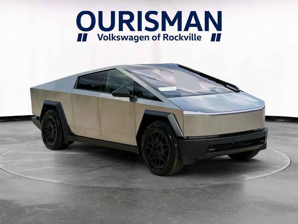 2024 Tesla Cybertruck All-Wheel Drive's photo