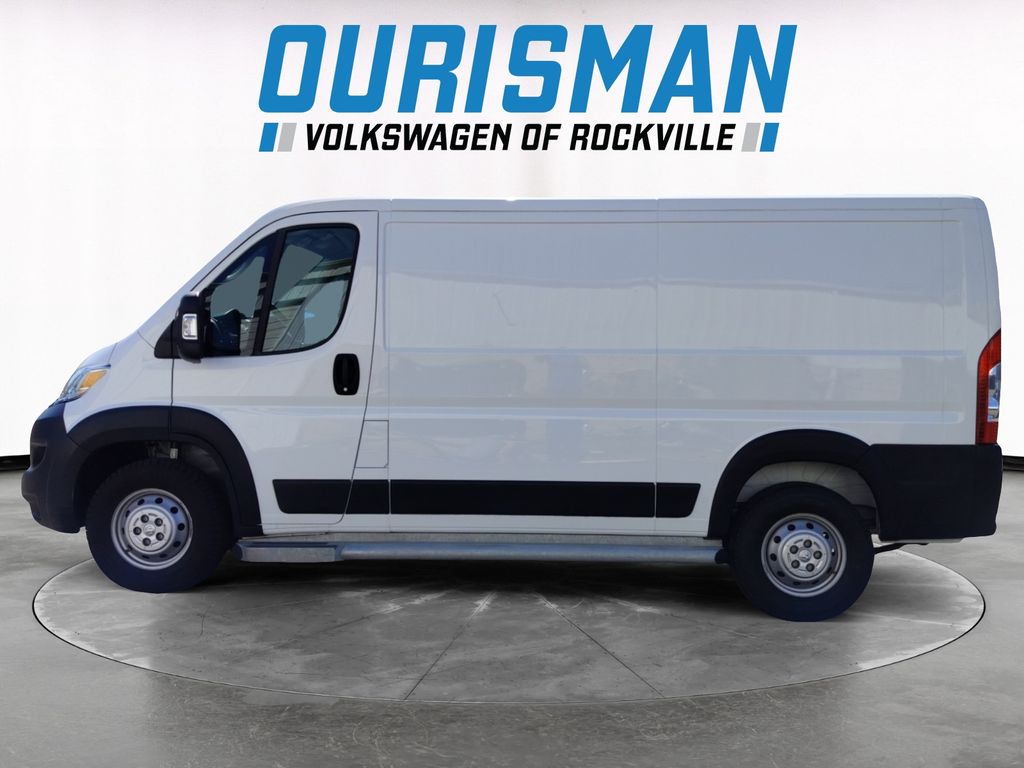 2023 Ram ProMaster 2500 Base Cargo Van photo 2