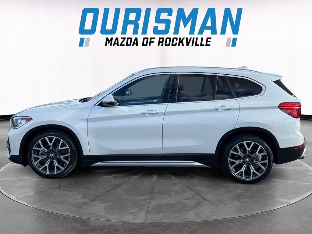 2021 Bmw X1 XDrive28i photo 3