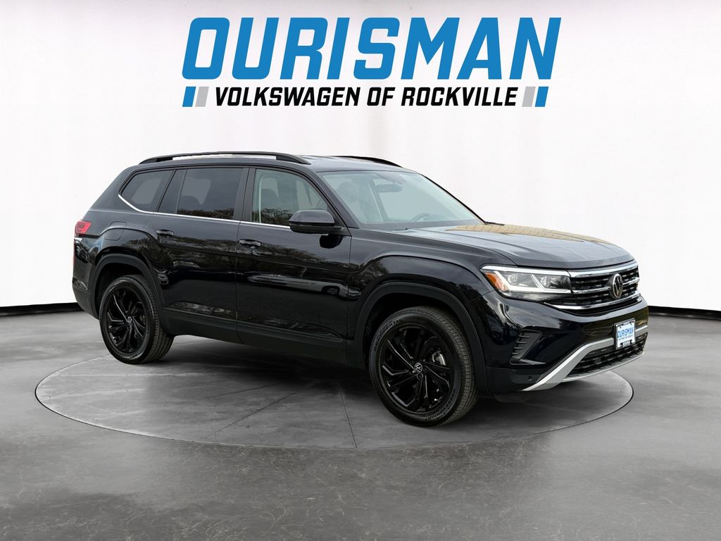 2022 Volkswagen Atlas SE w/Tech