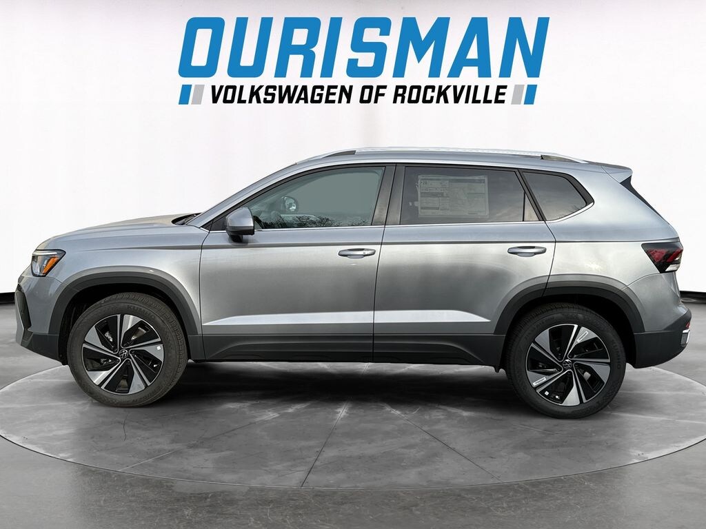 New 2025 Volkswagen Taos 1.5T SE SUV