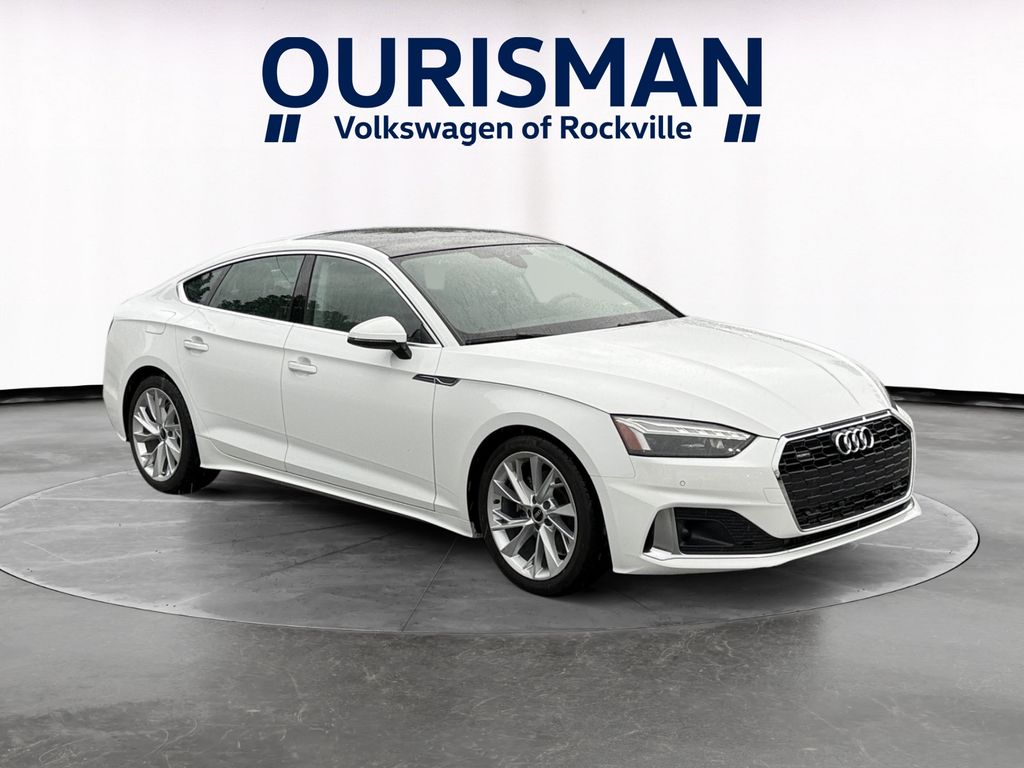 2023 Audi A5 Sportback 40 Premium quattro S tronic's photo