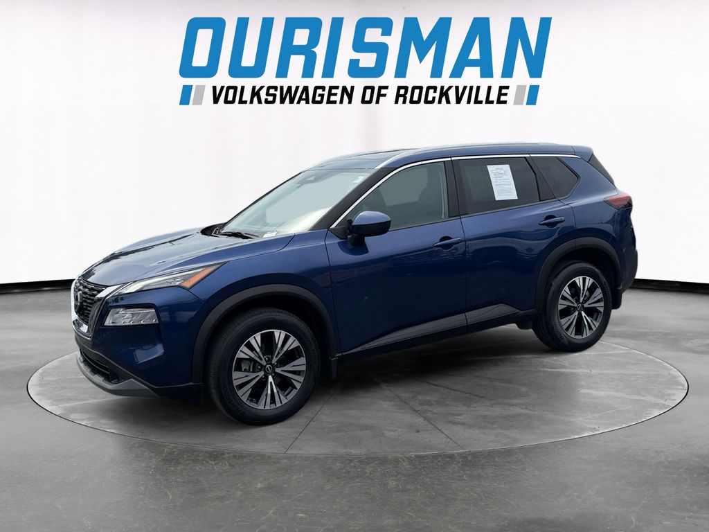 2023 Nissan Rogue SV photo 2