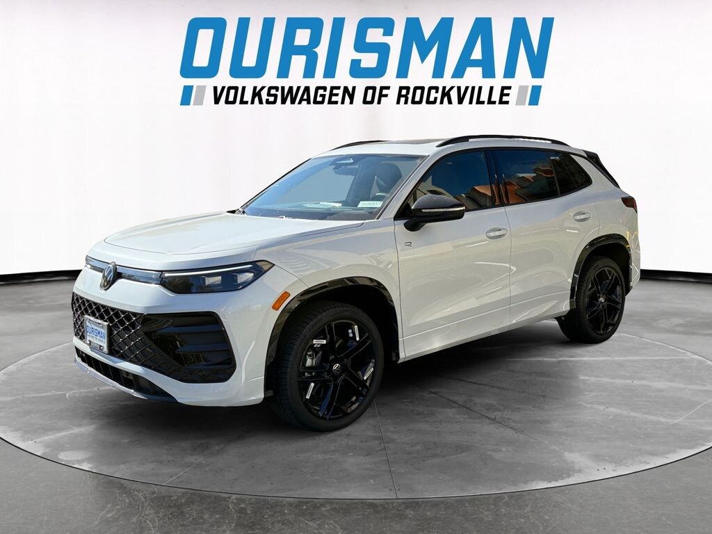 New 2025 Volkswagen Tiguan 2.0T SE R-Line Black SUV