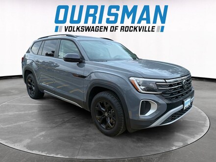 2025 Volkswagen Atlas 2.0T Peak Edition SUV