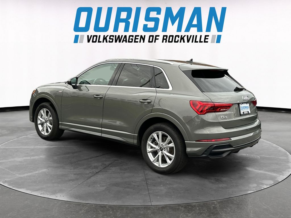 2022 Audi Q3 Premium S line photo 3