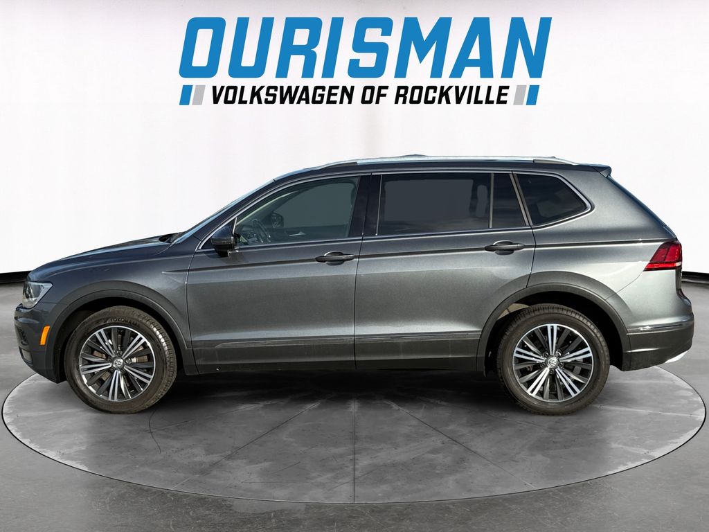 2018 Volkswagen Tiguan SEL photo 3