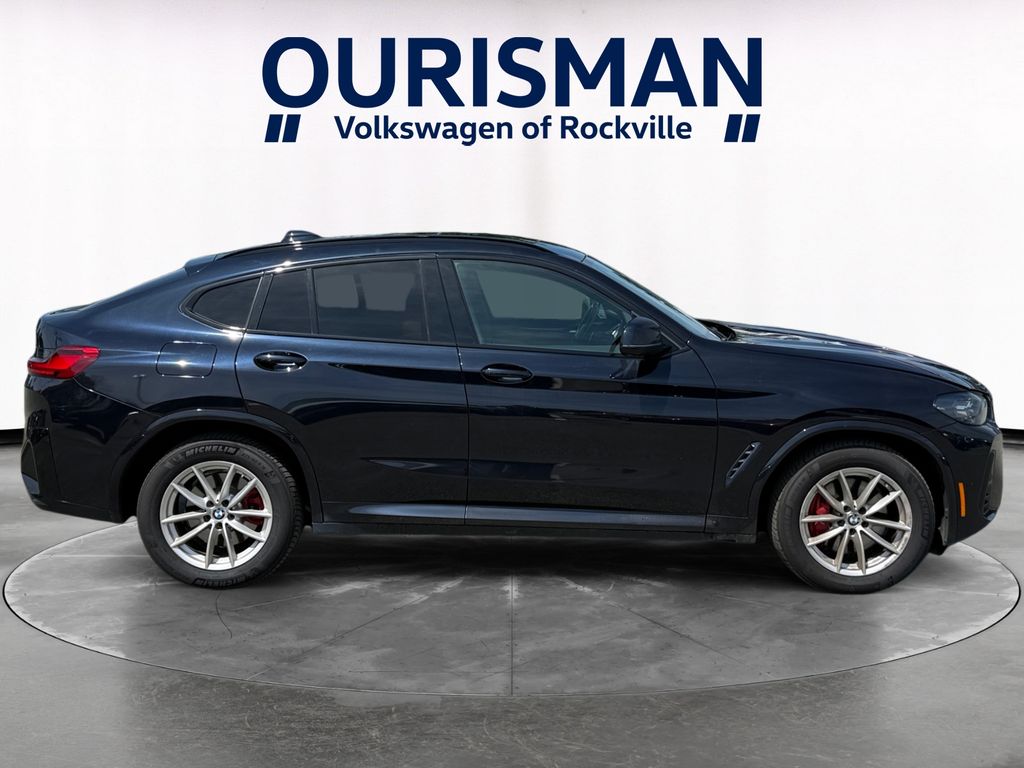 2022 BMW X4 30i - Photo 7