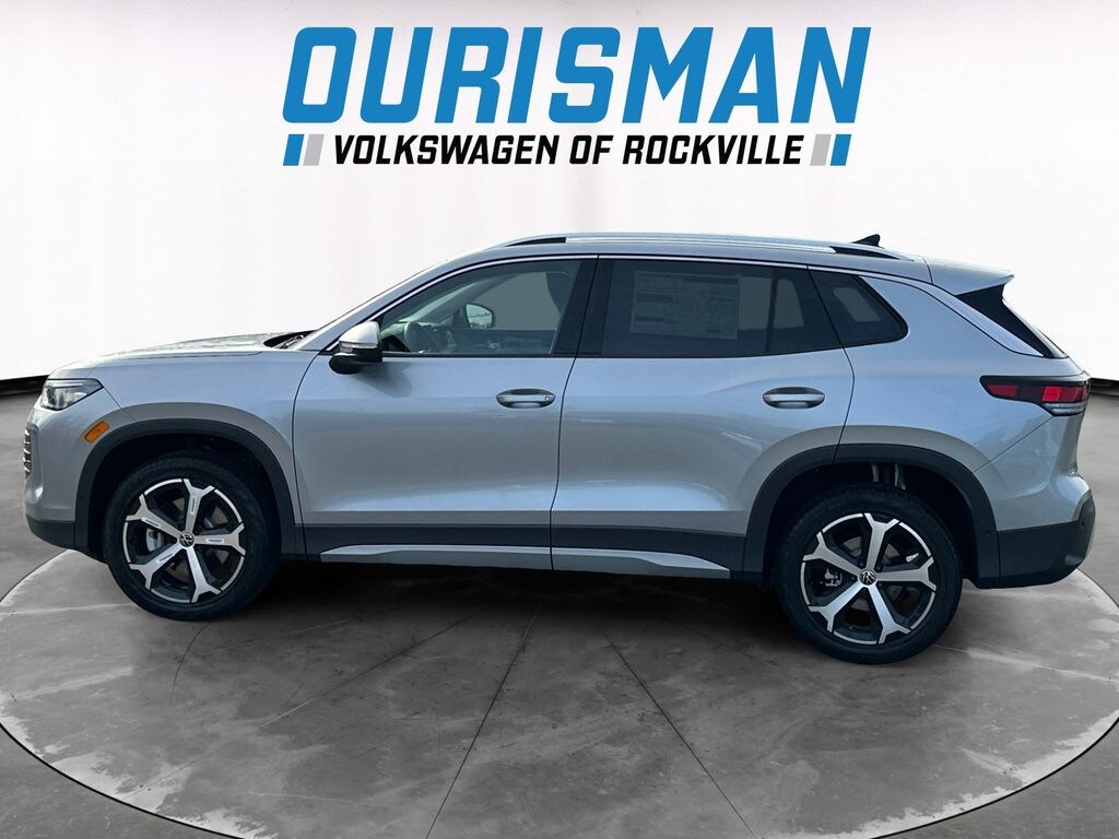 New 2026 Volkswagen Tiguan 2.0T SE SUV