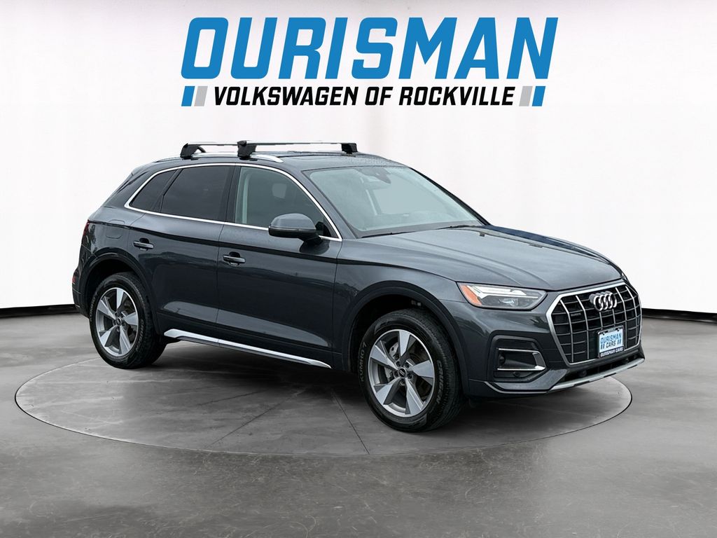 2023 Audi Q5 40 Premium Plus's photo