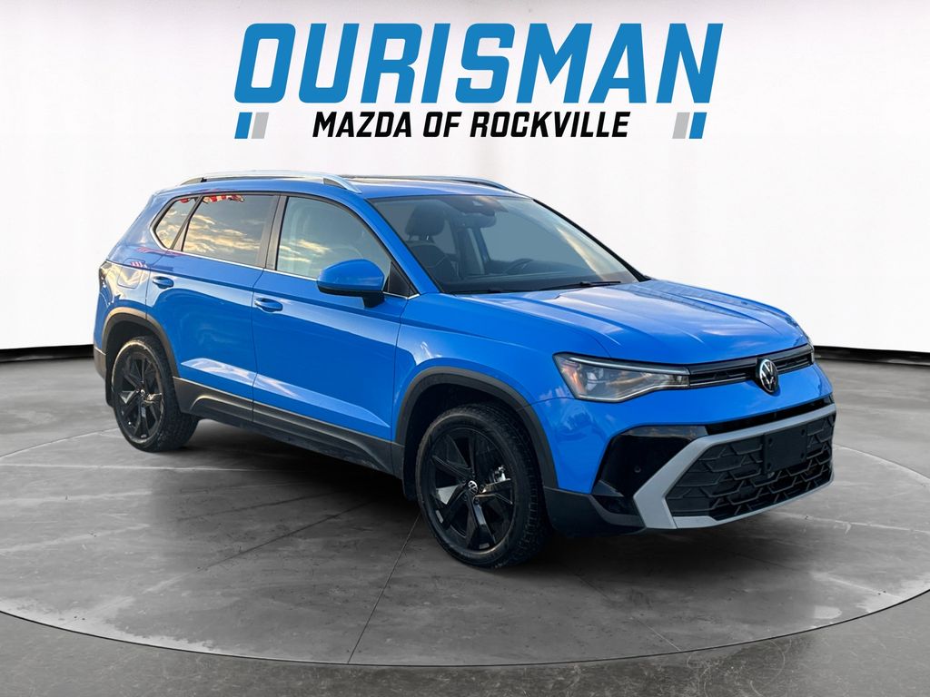 2025 Volkswagen Taos SE