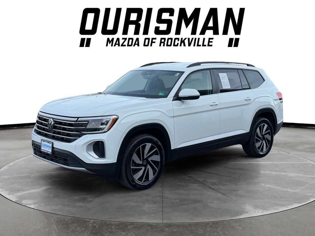 2025 Volkswagen Atlas SE w/Tech - Photo 2