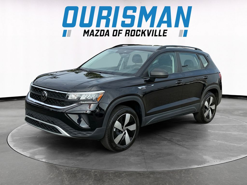 2023 Volkswagen Taos S photo 2