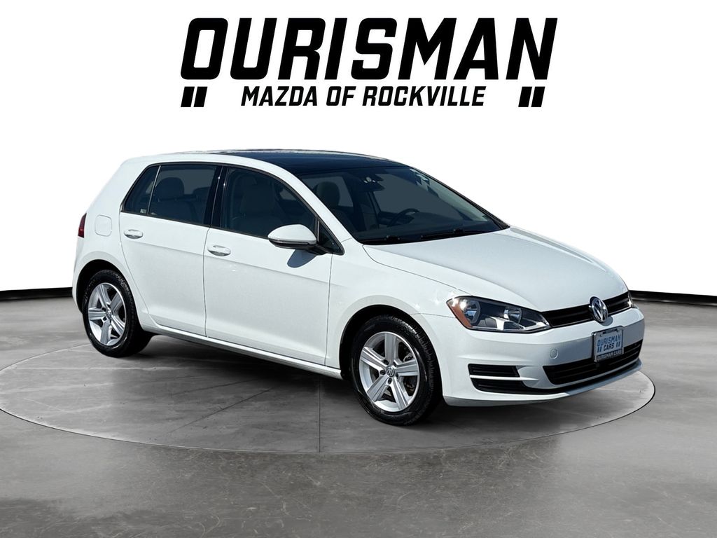 2017 Volkswagen Golf Wolfsburg Edition
