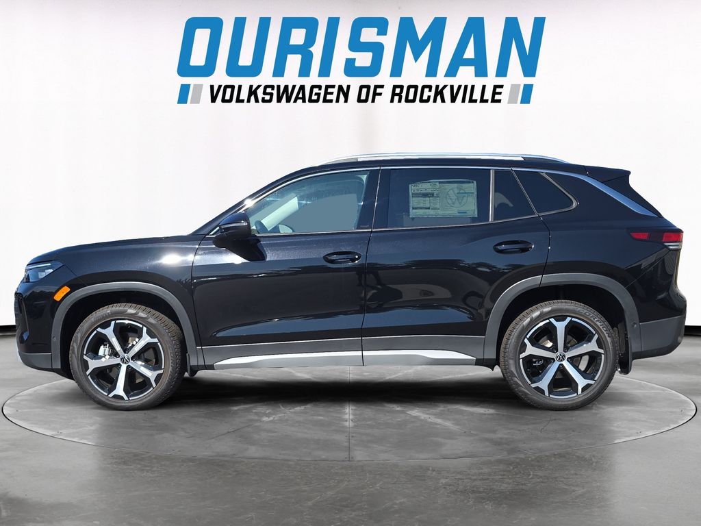 2025 Volkswagen Tiguan SE photo 3
