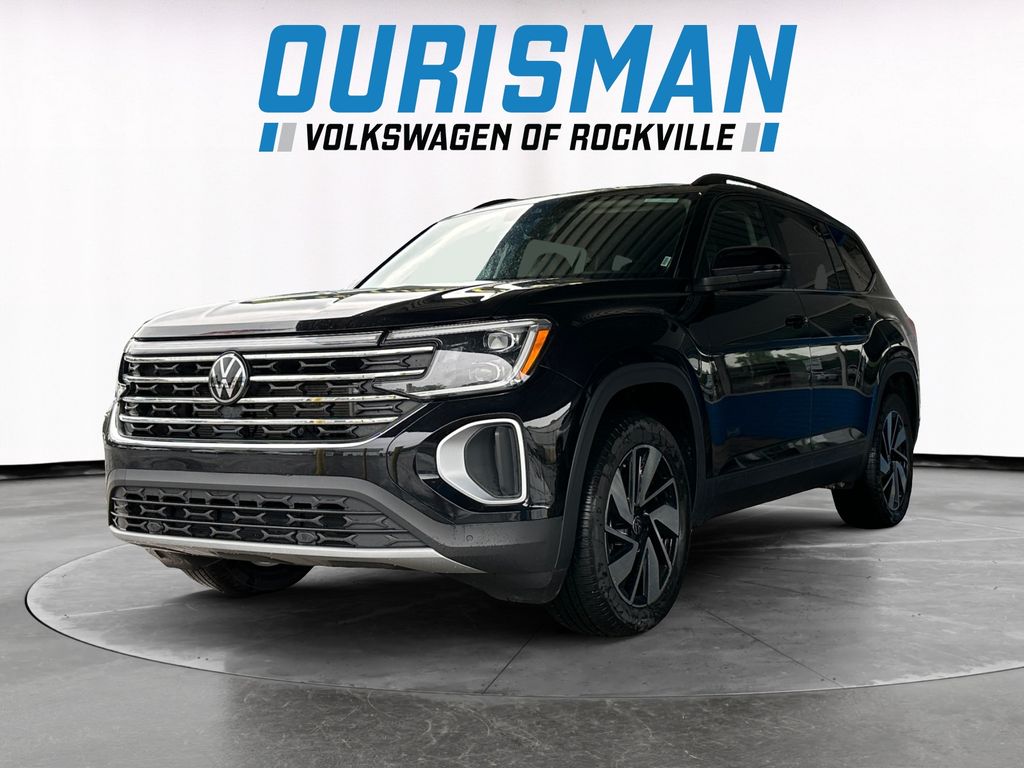 Used 2024 Volkswagen Atlas SE w/Tech with VIN 1V2WR2CA8RC562383 for sale in Rockville, MD
