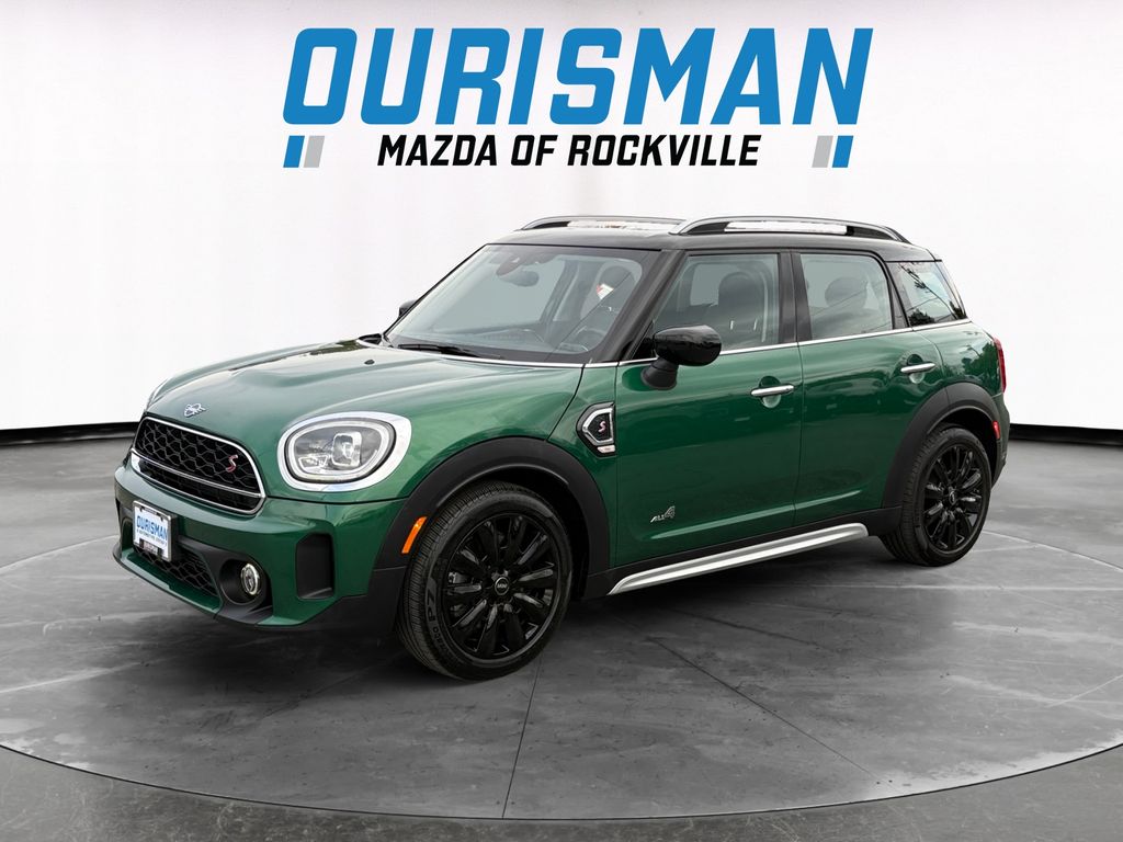 2021 Mini Cooper S ALL4 photo 2