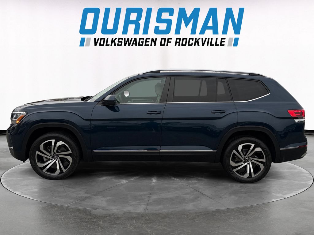 2022 Volkswagen Atlas V6 SEL photo 3