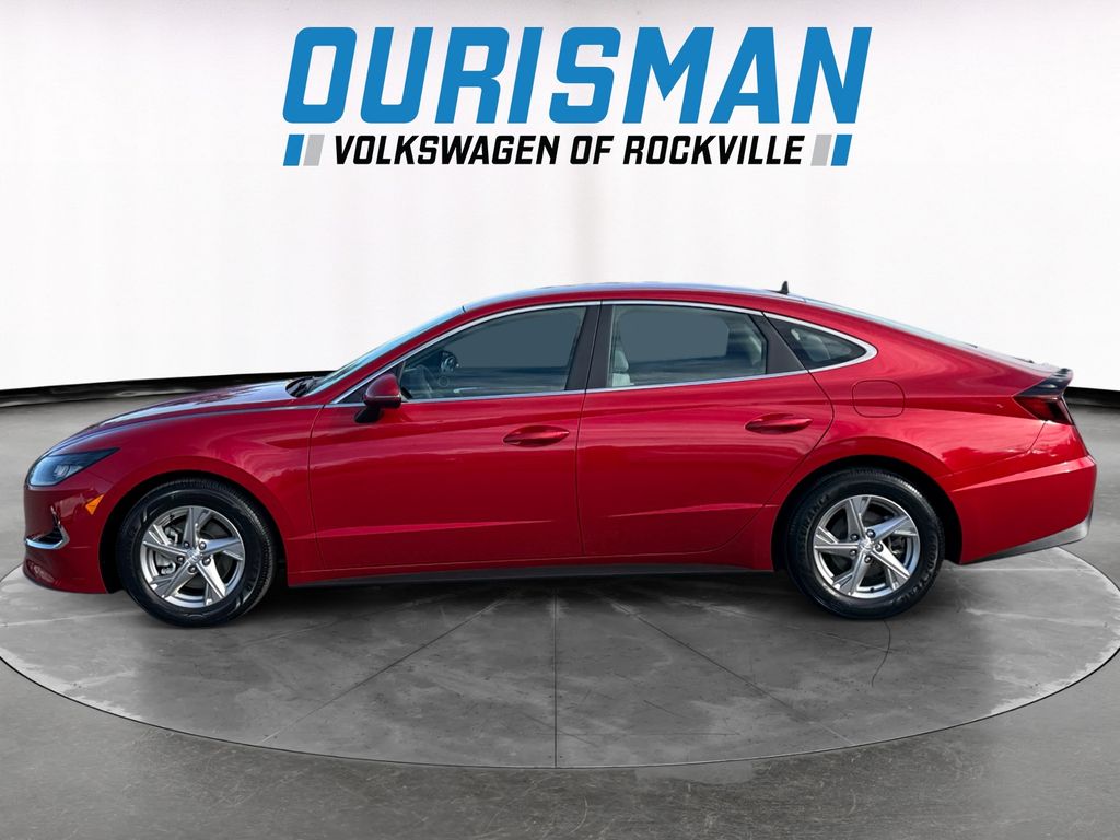 2022 Hyundai Sonata SE photo 3