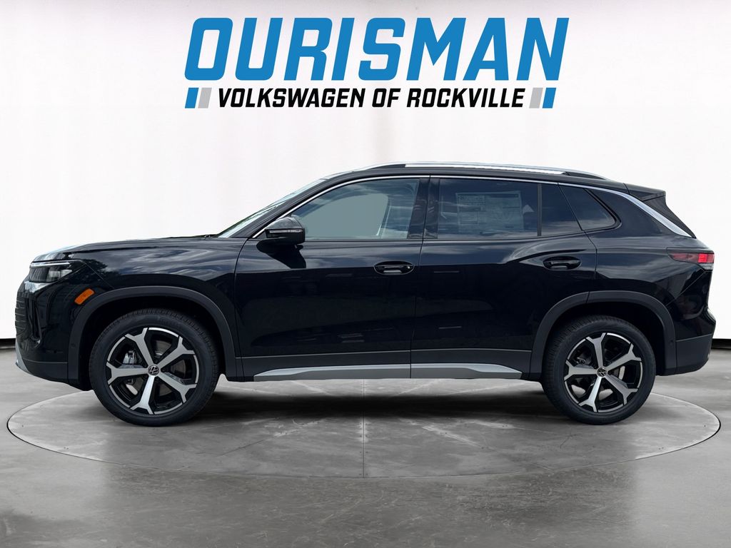 2025 Volkswagen Tiguan SE photo 3
