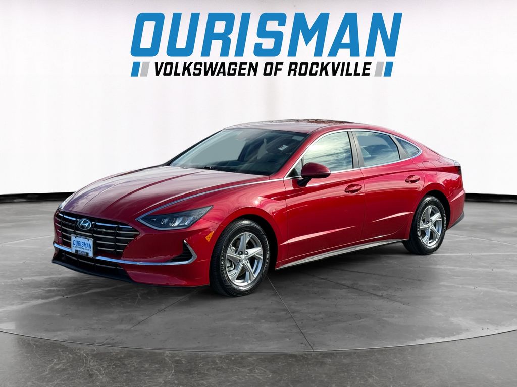 2022 Hyundai Sonata SE photo 2