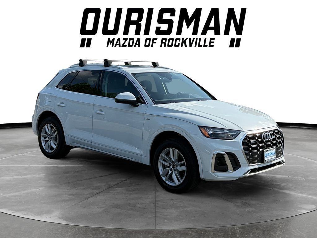 2023 Audi Q5 45 Premium's photo