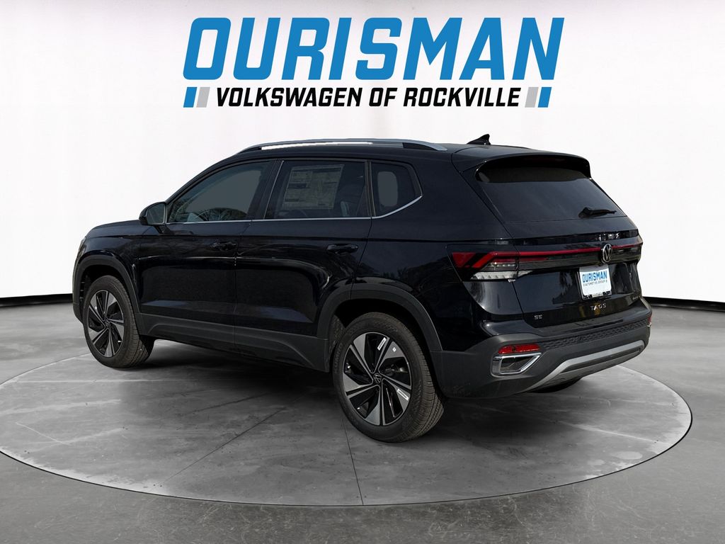 2025 Volkswagen Taos SE