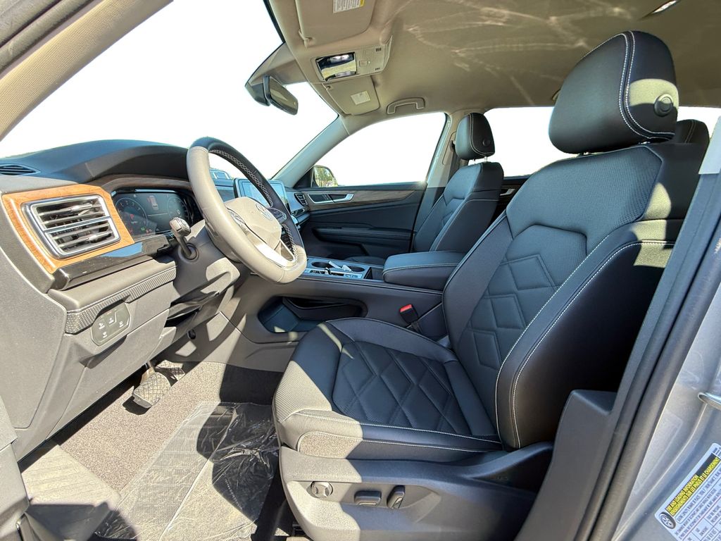 2026 Volkswagen Atlas SE - Photo 9