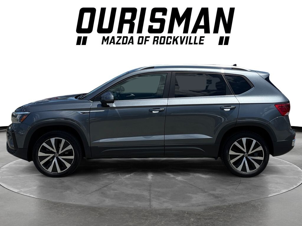 Used 2024 Volkswagen Taos 1.5T SE SUV