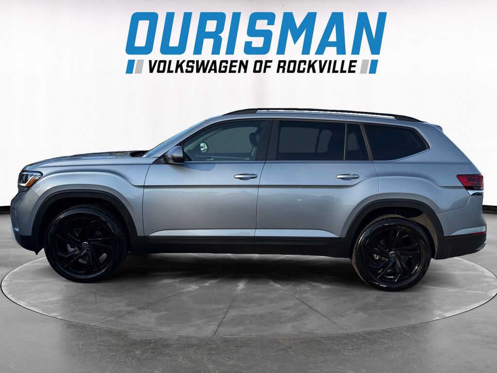 2023 Volkswagen Atlas SE Technology photo 3