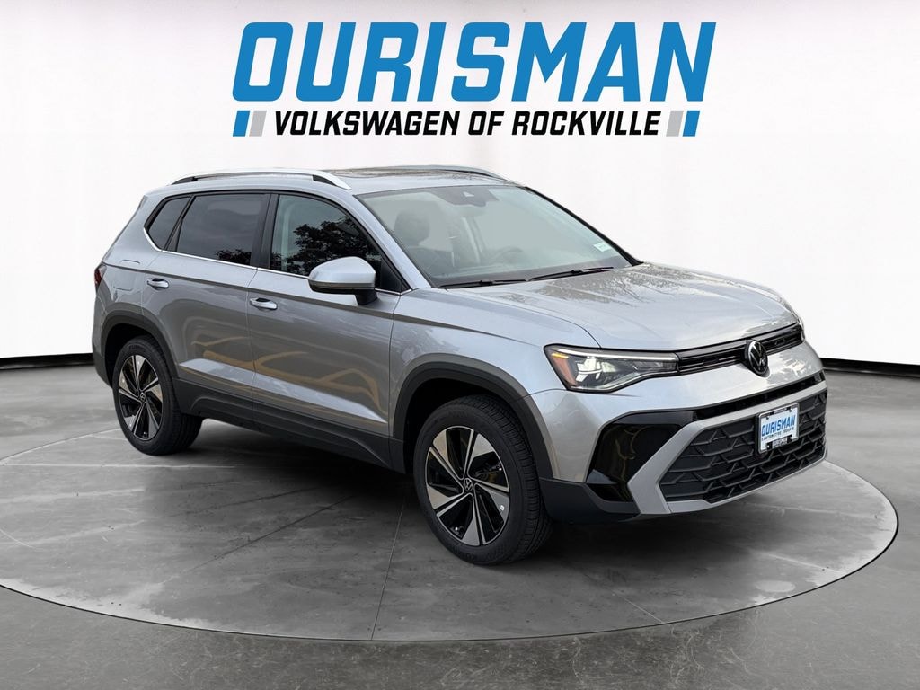 New 2025 Volkswagen Taos 1.5T SE SUV