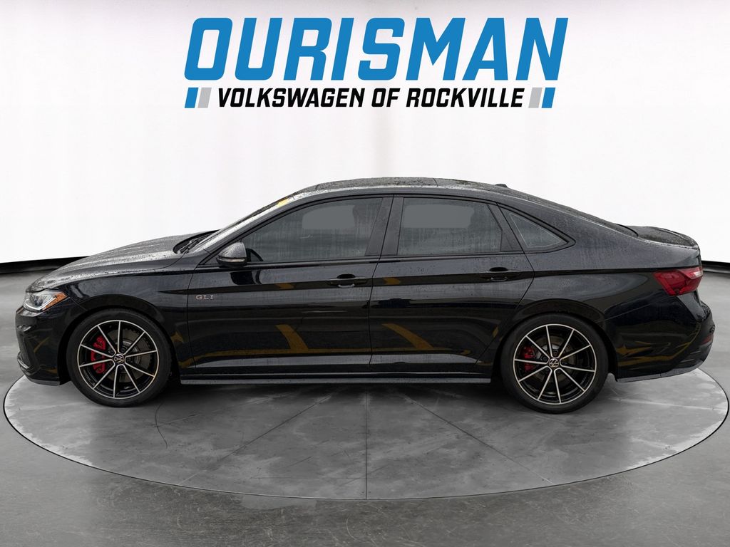 2025 Volkswagen Jetta GLI 2.0T Autobahn photo 3