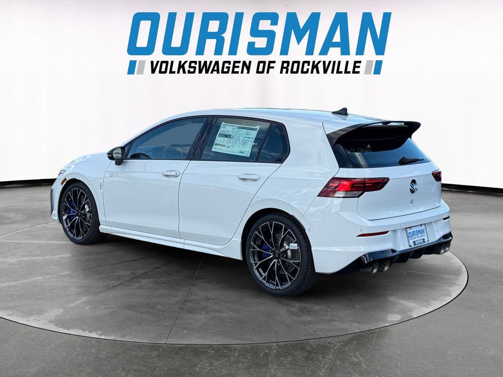 2026 Volkswagen Golf R 2.0 TSI photo 2