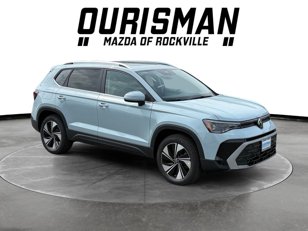 2026 Volkswagen Taos 1.5T SE 4Motion's photo