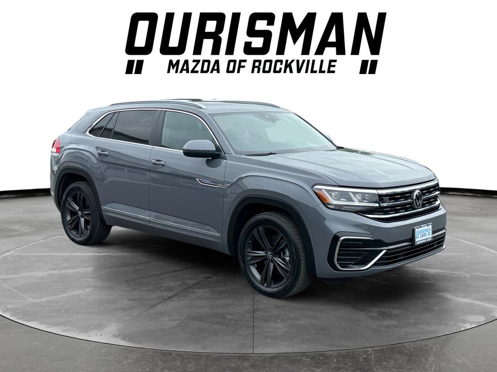 2022 Volkswagen Atlas Cross Sport SEL R-Line