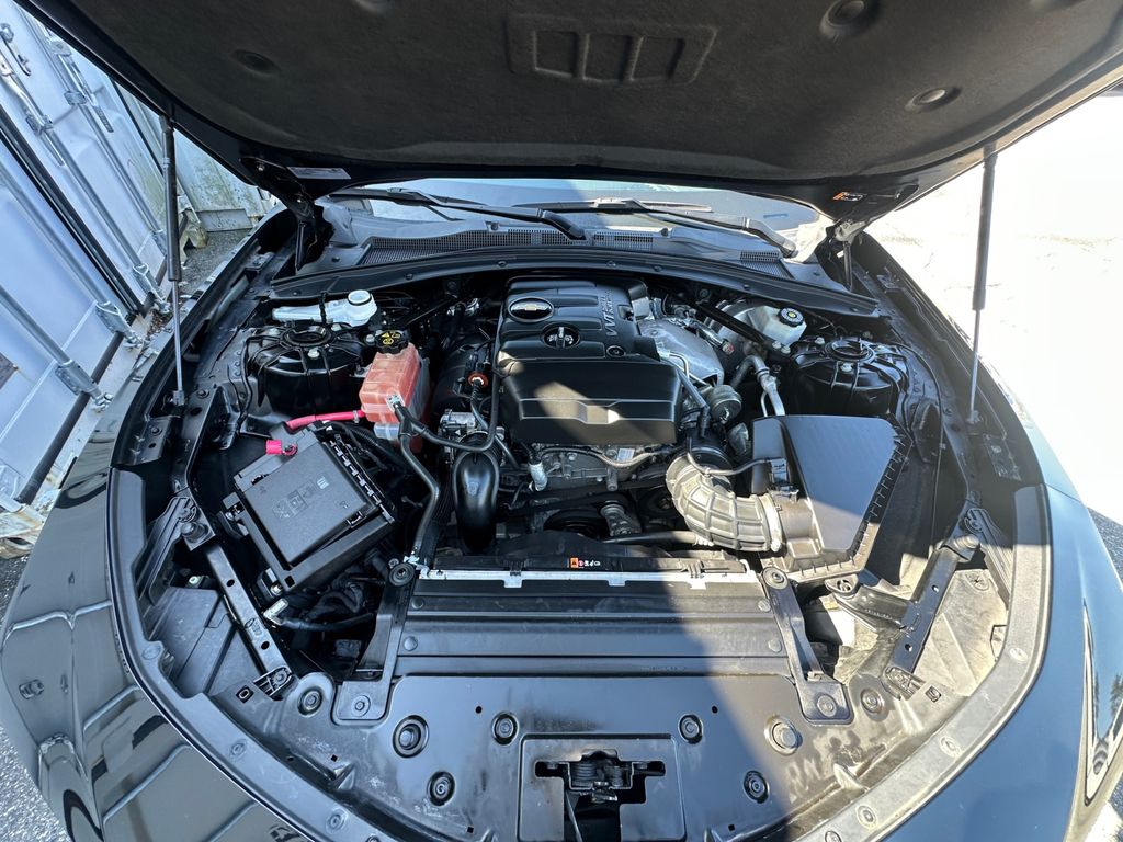 2020 Chevrolet Camaro 1LT - Photo 24
