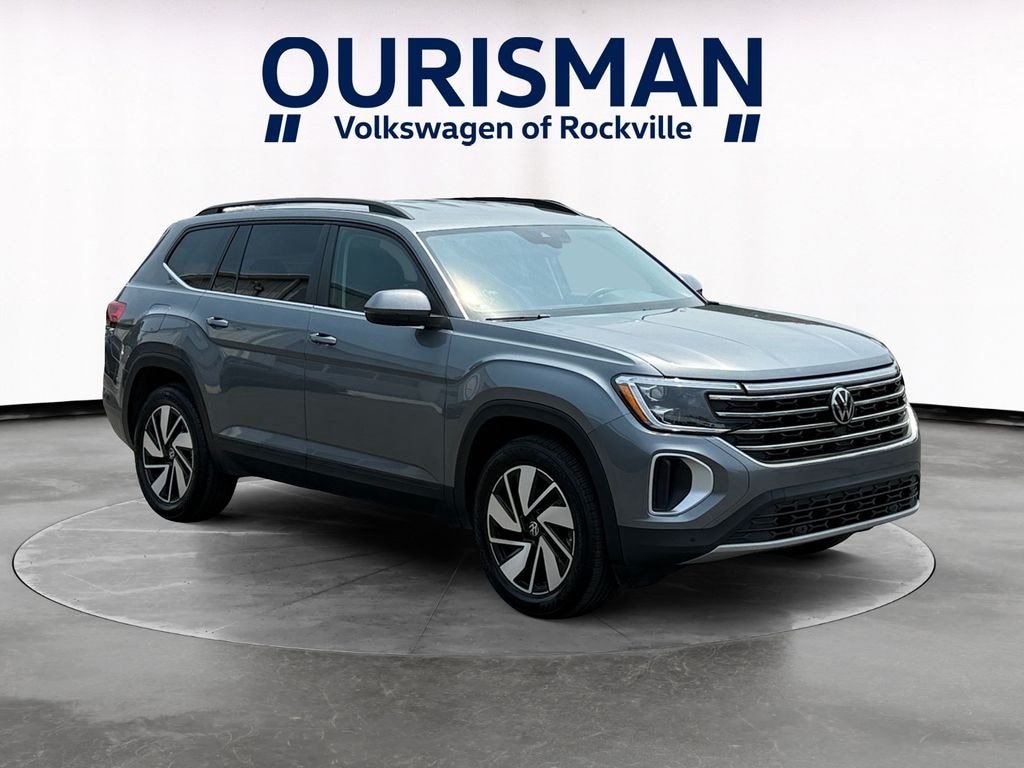 Used 2025 Volkswagen Atlas 2.0T SE w/Technology SUV