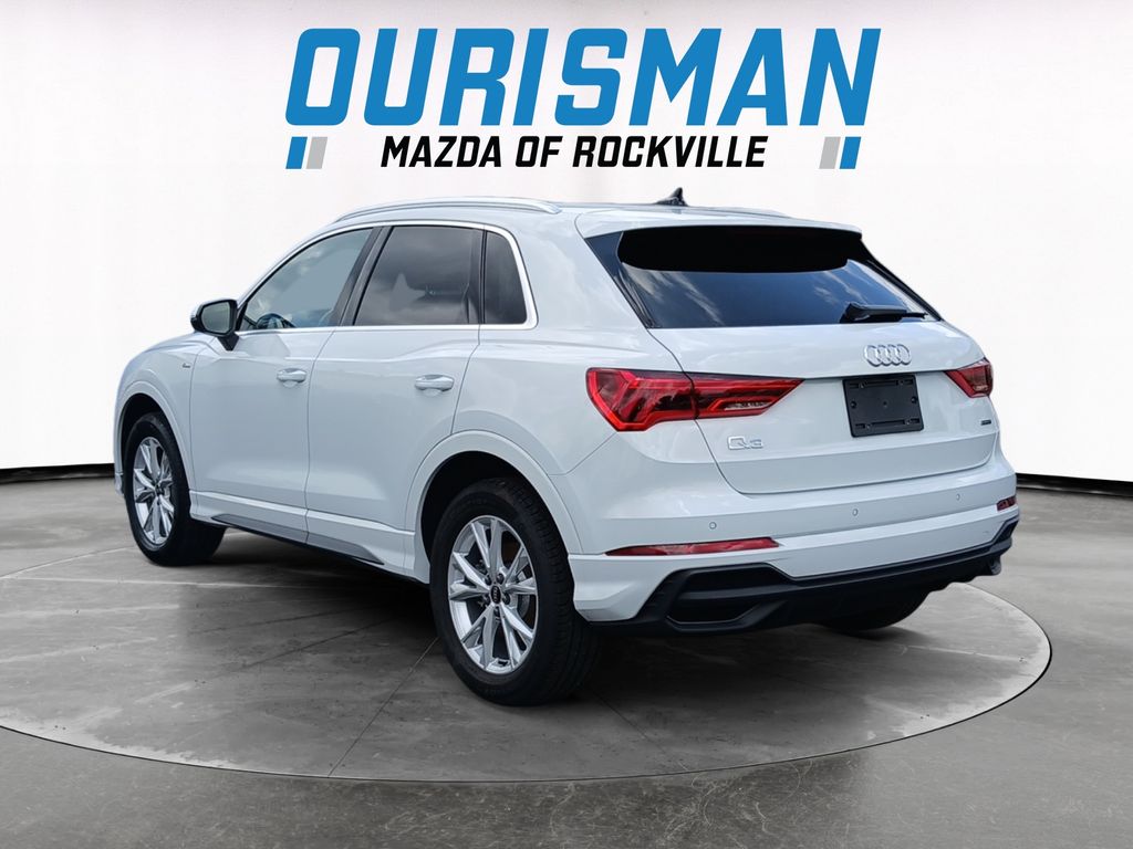 2024 Audi Q3 Premium Plus S line photo 3