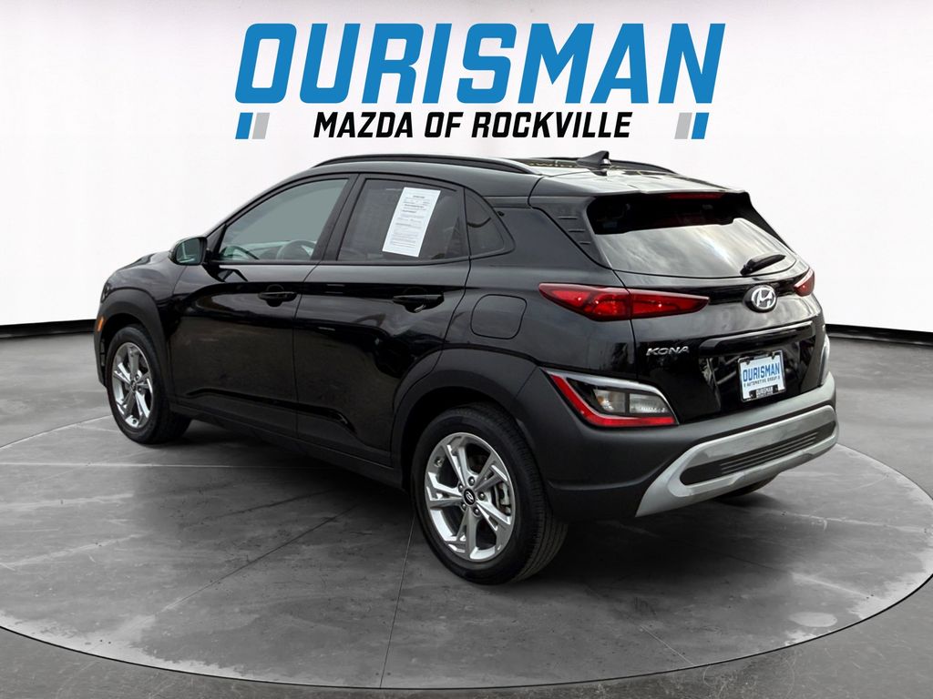 2023 Hyundai Kona SEL photo 3