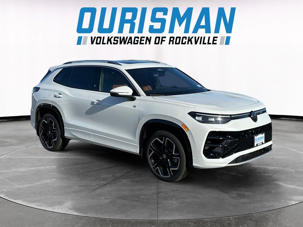 2026 Volkswagen Tiguan SEL R-LINE TURBO's photo