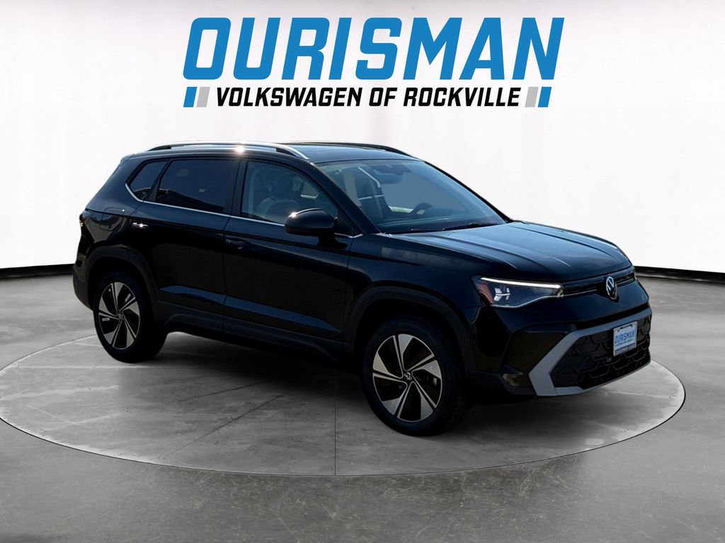 2026 Volkswagen Taos 1.5T SE 4Motion's photo