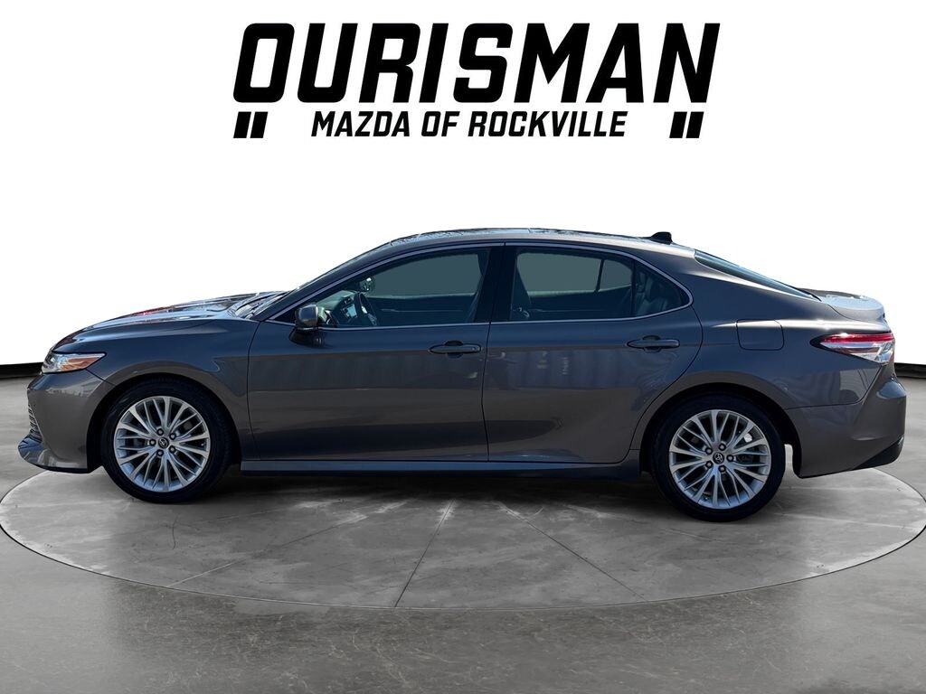 Used 2018 Toyota Camry XLE Sedan