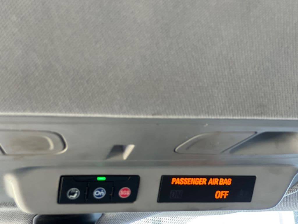 2020 Chevrolet Camaro 1LT - Photo 18