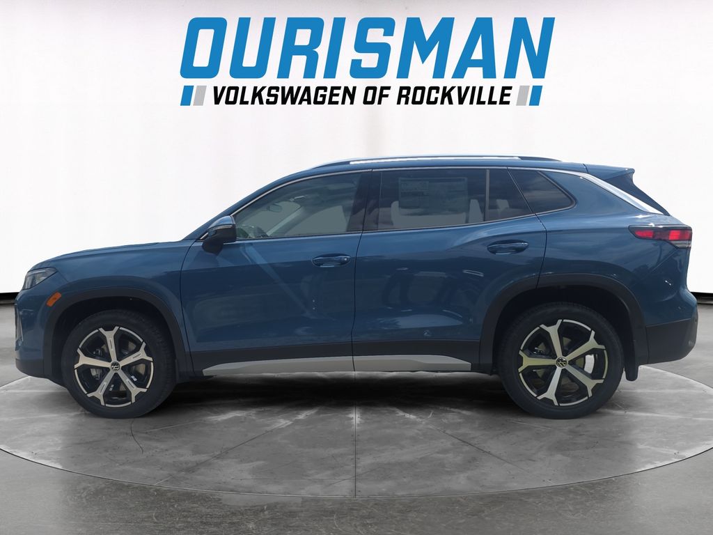 2025 Volkswagen Tiguan SE photo 3