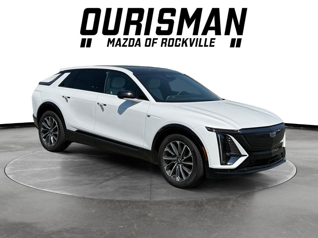 2025 Cadillac Lyriq Sport 1 AWD's photo
