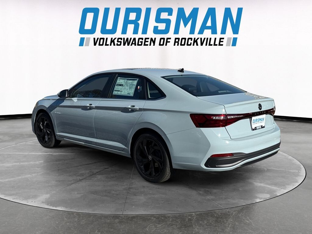 New 2026 Volkswagen Jetta 1.5T SE Sedan